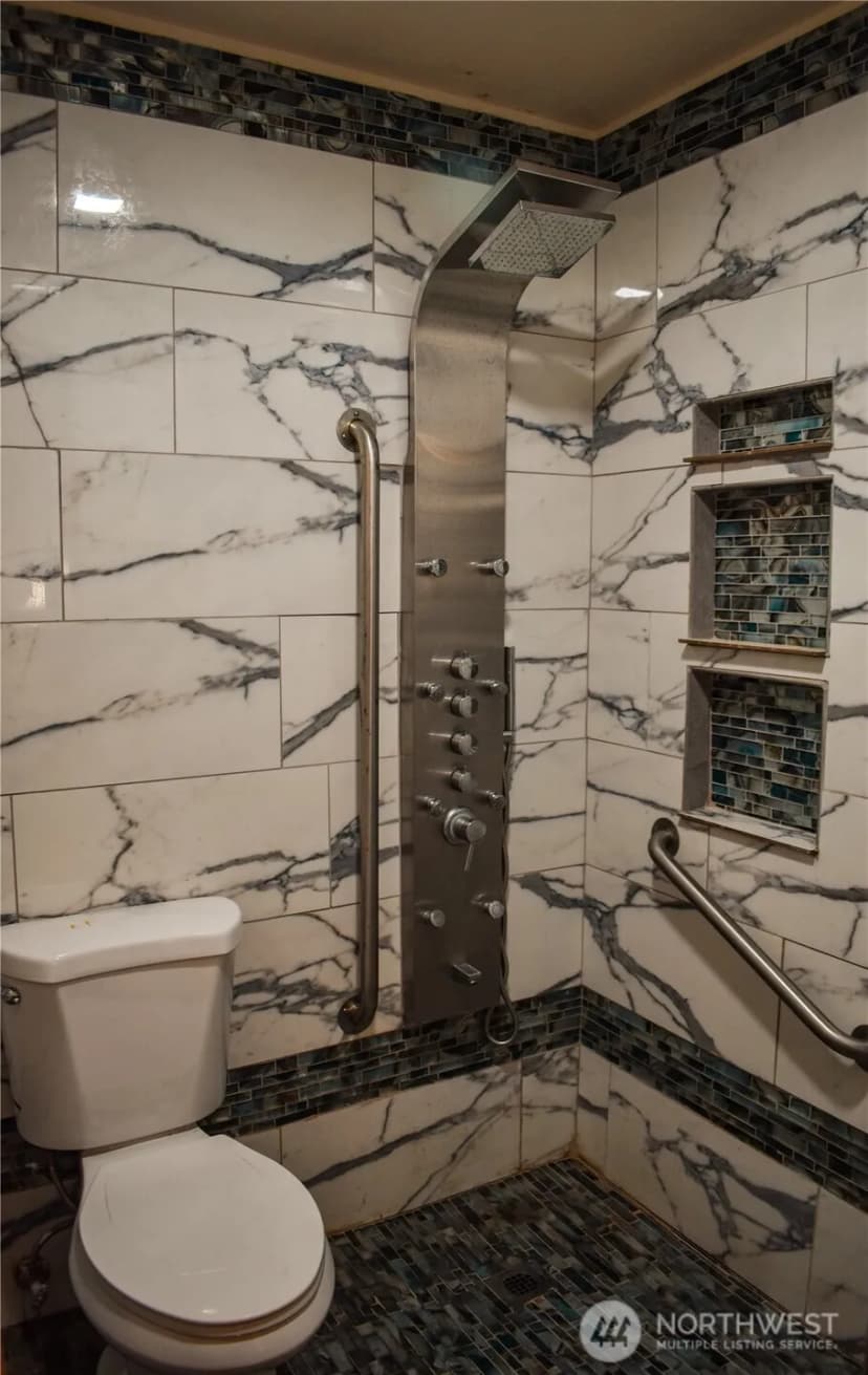 Property photo for 304 14th Street Nw #315, Long Beach photo 6