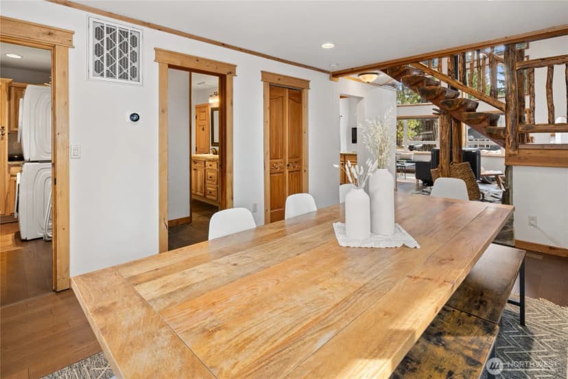 Property photo for 81 Spruce Lane, Ronald photo 20