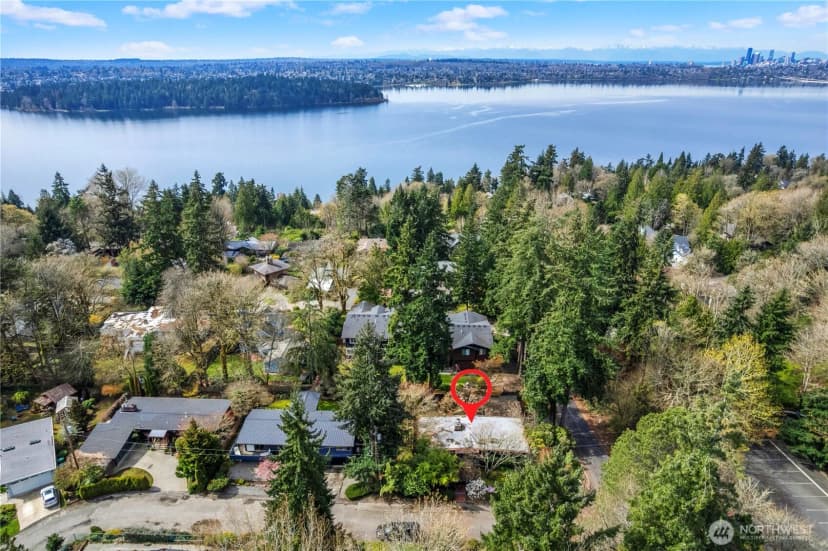Property photo for 16 Wembley Lane, Mercer Island photo 35