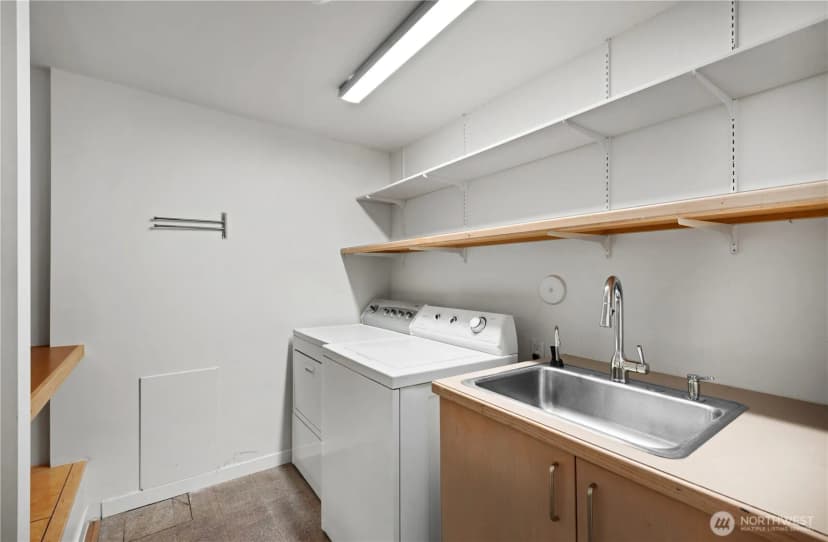 Property photo for 16 Wembley Lane, Mercer Island photo 24