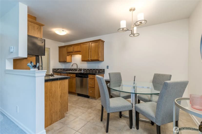 Property photo for 1113 Kirkland Avenue #4b, Kirkland photo 11