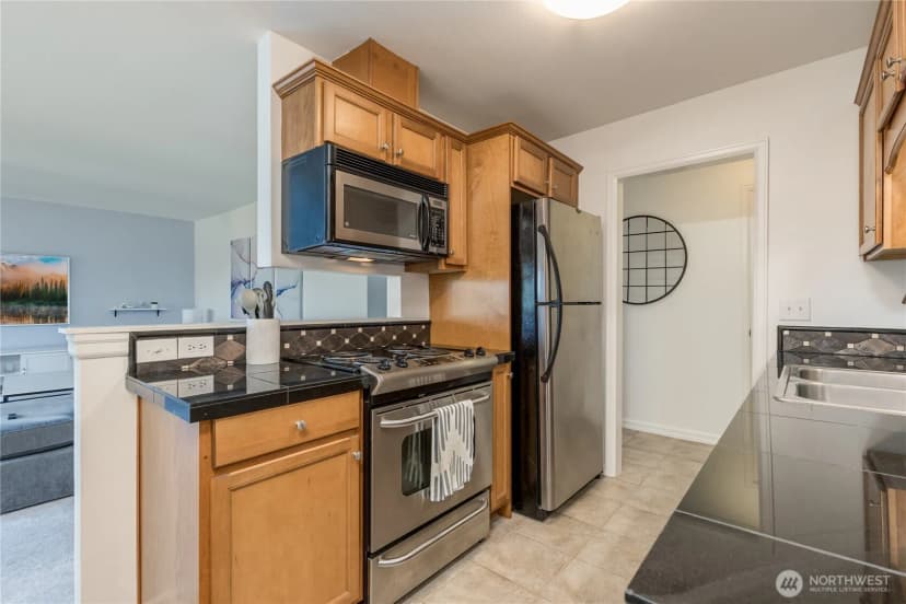 Property photo for 1113 Kirkland Avenue #4b, Kirkland photo 8