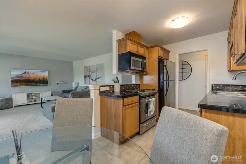 Property photo for 1113 Kirkland Avenue #4b, Kirkland photo 9