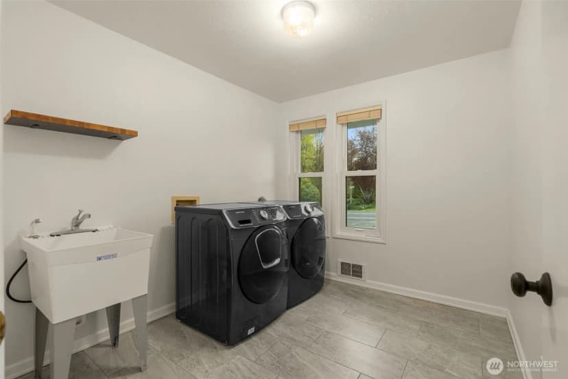 Property photo for 8412 54th Avenue W, Mukilteo photo 34