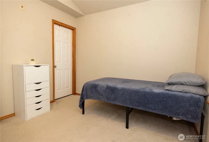 Property photo for 11556 Se 170th Court, Renton photo 19