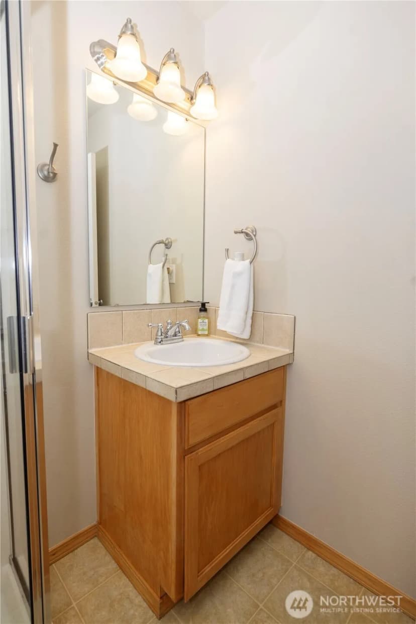 Property photo for 11556 Se 170th Court, Renton photo 20