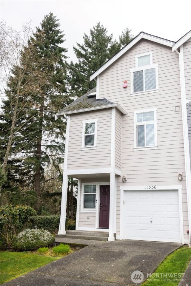 Property photo for 11556 Se 170th Court, Renton photo 3