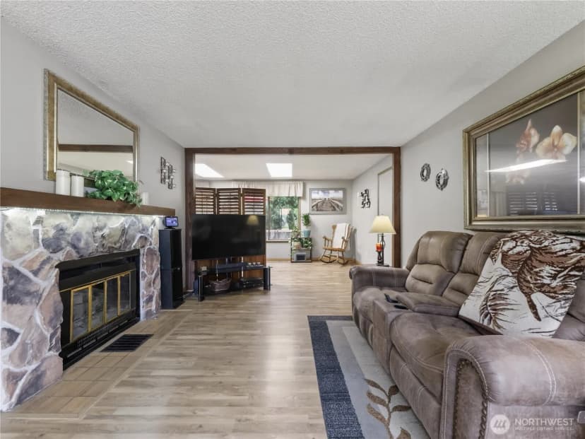 Property photo for 19207 78th Street E, Bonney Lake photo 7