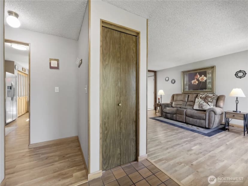 Property photo for 19207 78th Street E, Bonney Lake photo 9