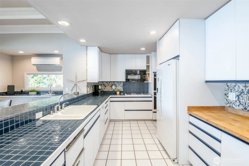 Property photo for 5222 Mahncke Road Sw, Longbranch photo 10