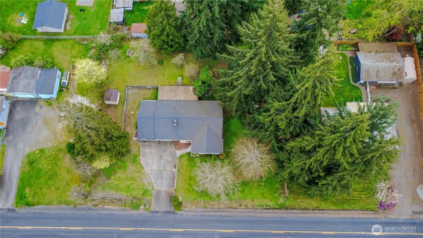 Property photo for 12019 Bingham Ave E, Tacoma photo 40
