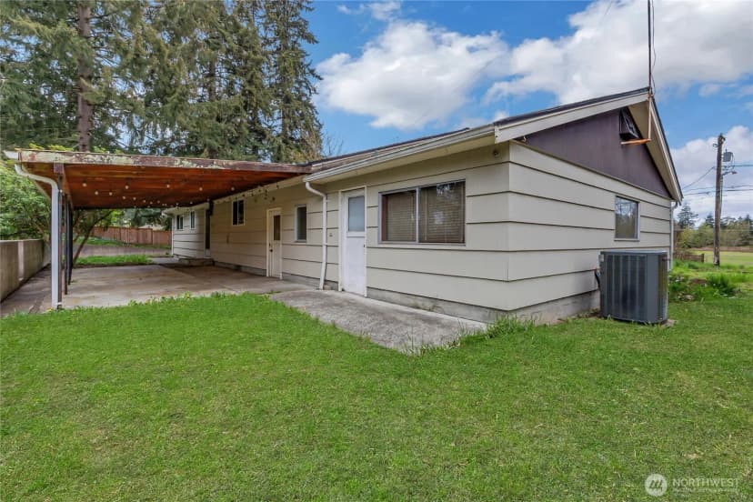 Property photo for 12019 Bingham Ave E, Tacoma photo 34