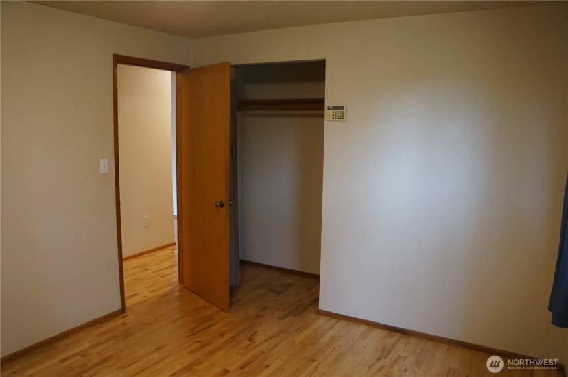 Property photo for 12019 Bingham Ave E, Tacoma photo 26