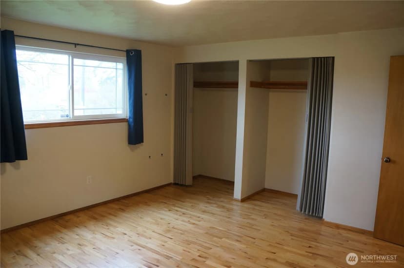 Property photo for 12019 Bingham Ave E, Tacoma photo 24