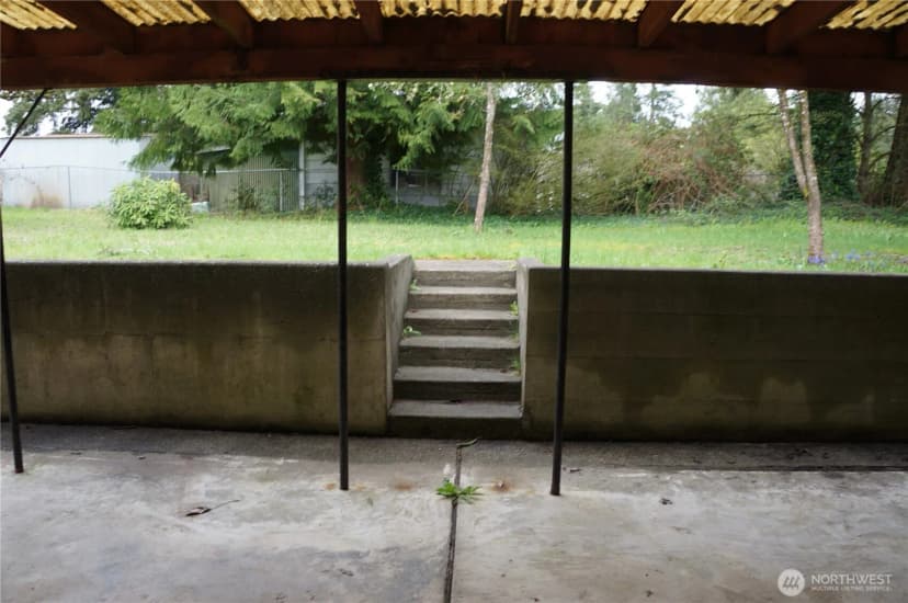 Property photo for 12019 Bingham Ave E, Tacoma photo 33