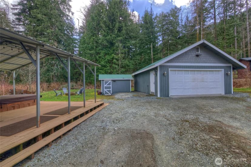Property photo for 35379 North Shore Drive, Mount Vernon photo 9