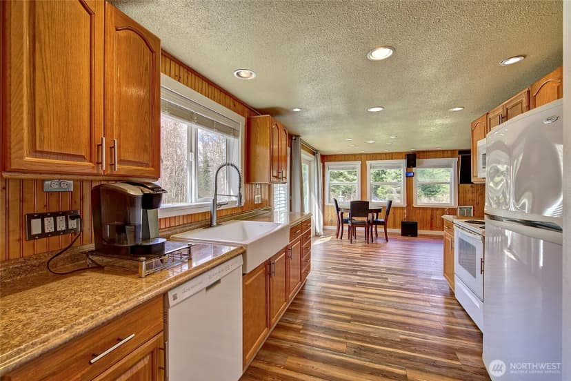 Property photo for 35379 North Shore Drive, Mount Vernon photo 15