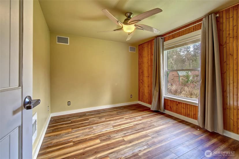Property photo for 35379 North Shore Drive, Mount Vernon photo 29