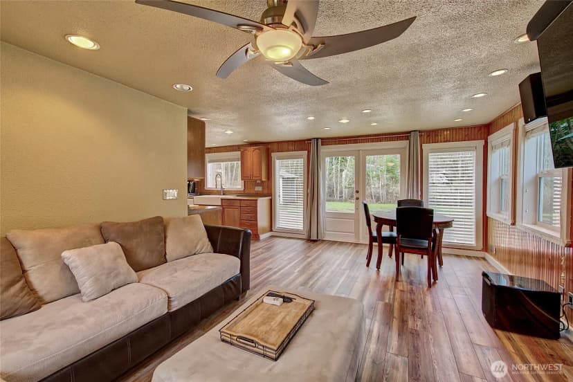 Property photo for 35379 North Shore Drive, Mount Vernon photo 20
