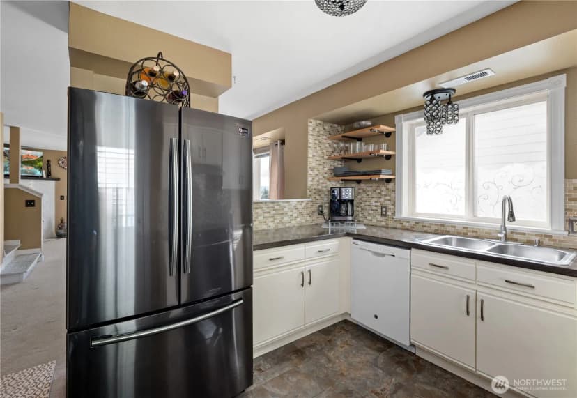 Property photo for 30875 State Route 20 #b1, Oak Harbor photo 7