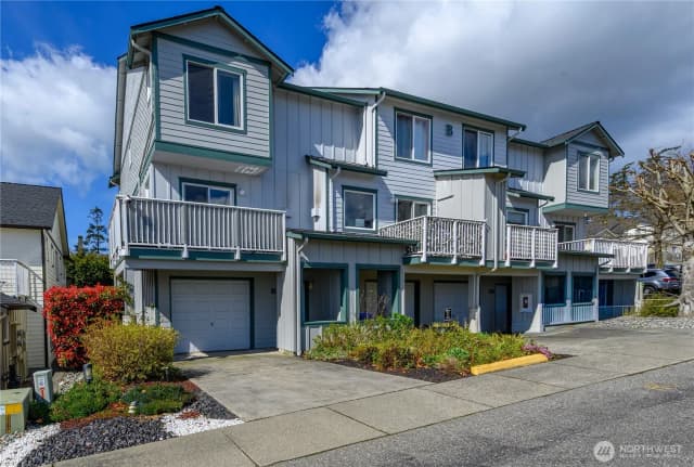 Property photo for 30875 State Route 20 #b1, Oak Harbor photo 2