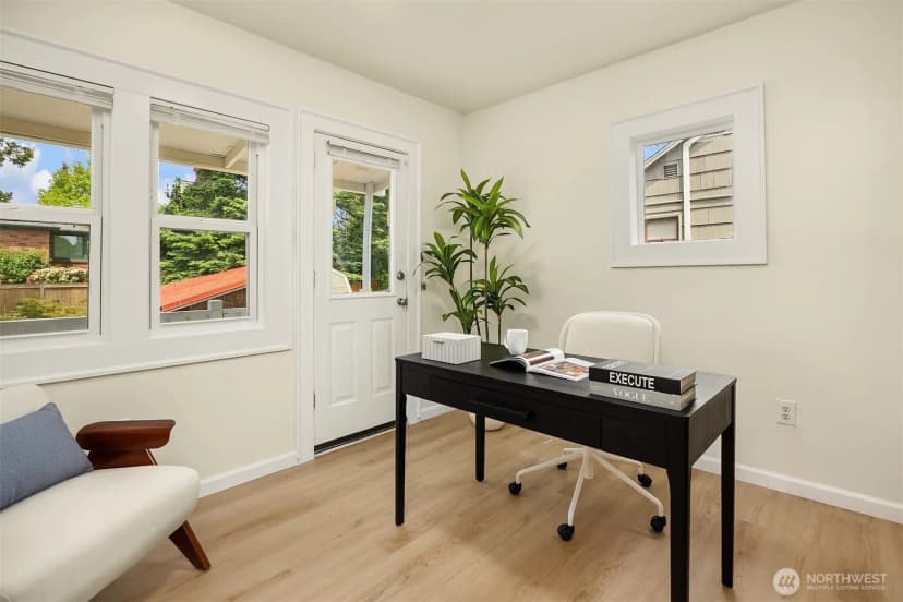 Property photo for 826 Ne 80th Street, Seattle photo 14