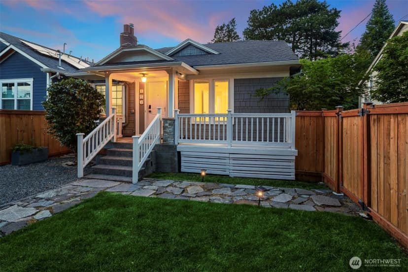 Property photo for 826 Ne 80th Street, Seattle photo 28