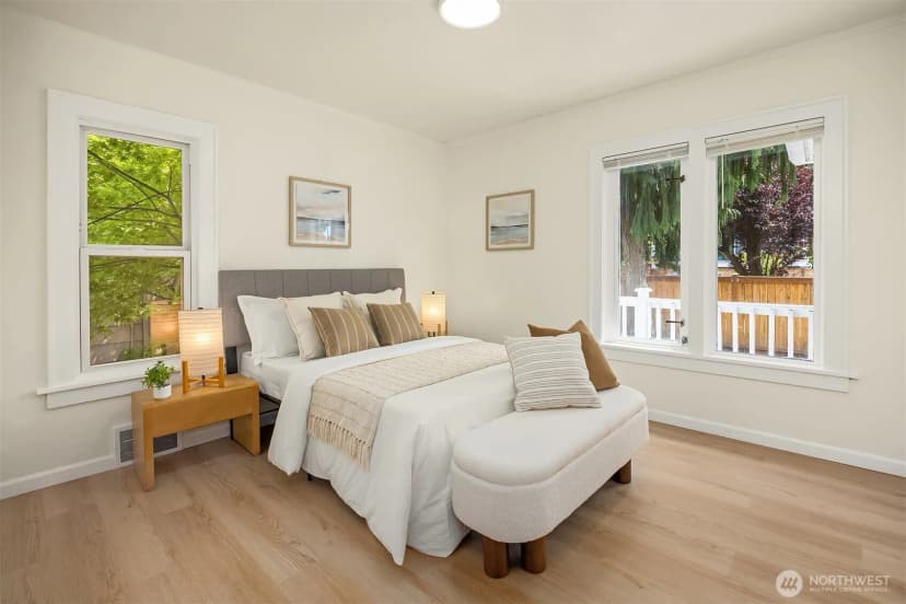 Property photo for 826 Ne 80th Street, Seattle photo 13