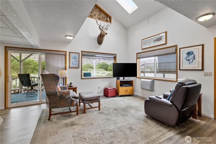Property photo for 958 River Drive Sw, Quincy photo 12