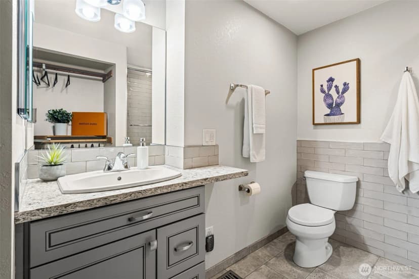Property photo for 2204 Sw 308th Street, Federal Way photo 19
