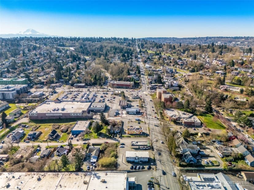 Property photo for 9040 9050 Rainier Avenue S, Seattle photo 18