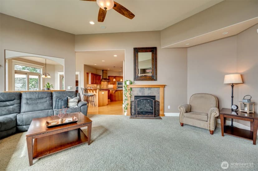 Property photo for 178 Discovery Drive, Kalama photo 8