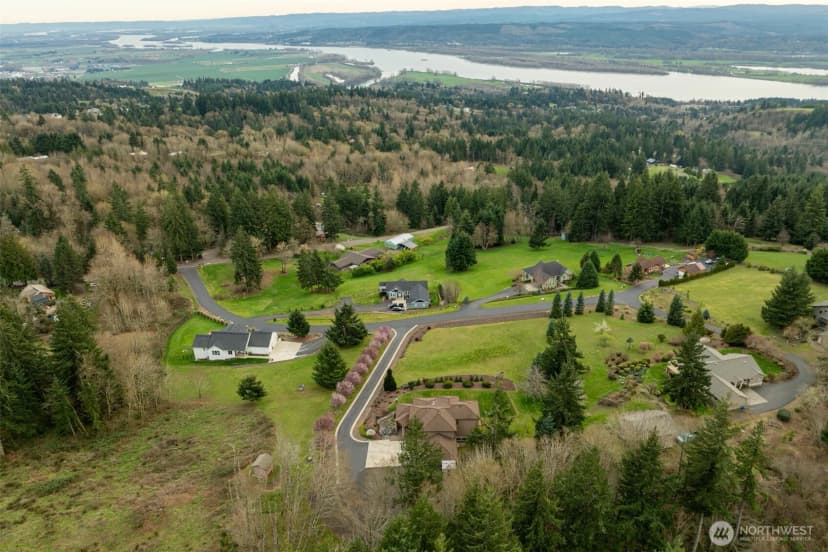 Property photo for 178 Discovery Drive, Kalama photo 36