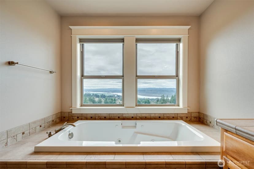 Property photo for 178 Discovery Drive, Kalama photo 16