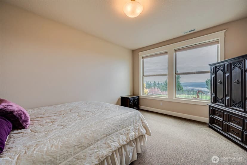 Property photo for 178 Discovery Drive, Kalama photo 25