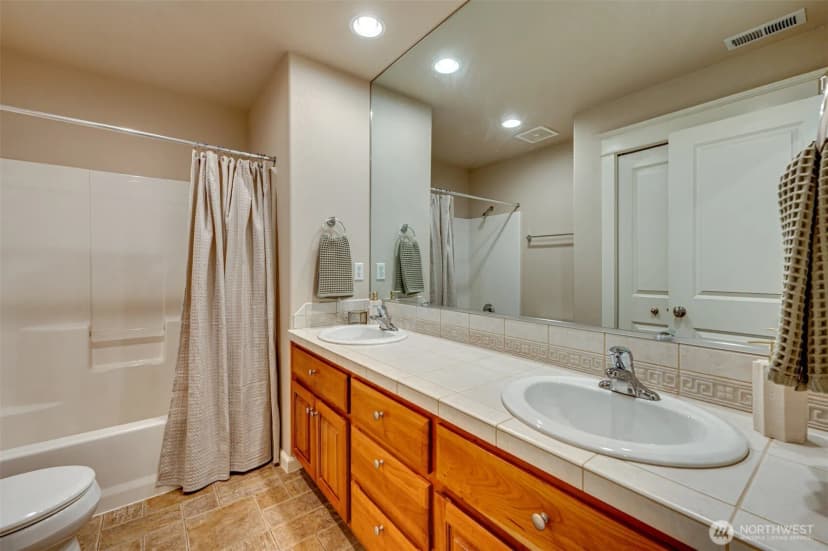 Property photo for 178 Discovery Drive, Kalama photo 20