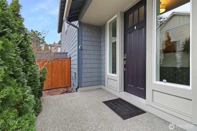 Property photo for 31312 43rd Place Sw, Federal Way photo 2