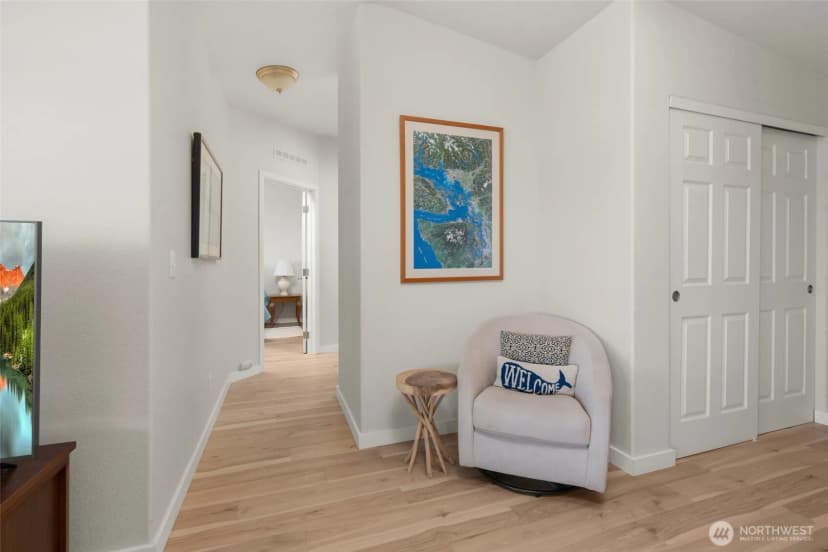 Property photo for 215 S Harrington Lagoon Road, Coupeville photo 13