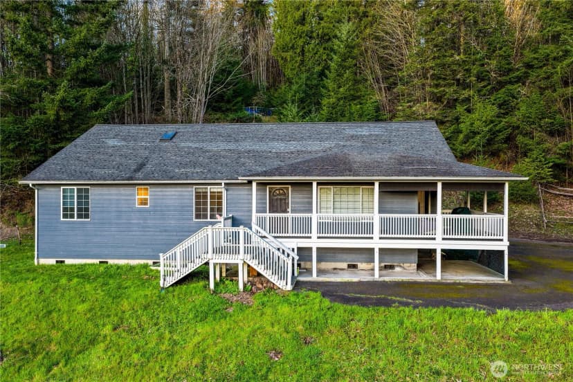 Property photo for 118 Clark Creek Road, Longview photo 3