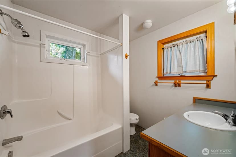 Property photo for 391 Little Mountain Road, Friday Harbor photo 36