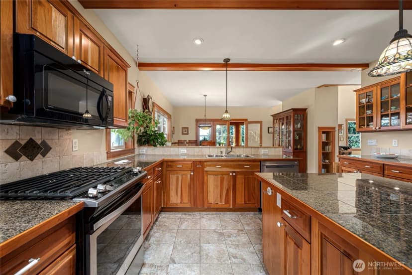 Property photo for 391 Little Mountain Road, Friday Harbor photo 11