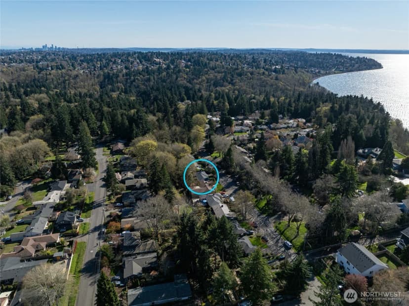 Property photo for 12018 12th Avenue Nw, Seattle photo 31