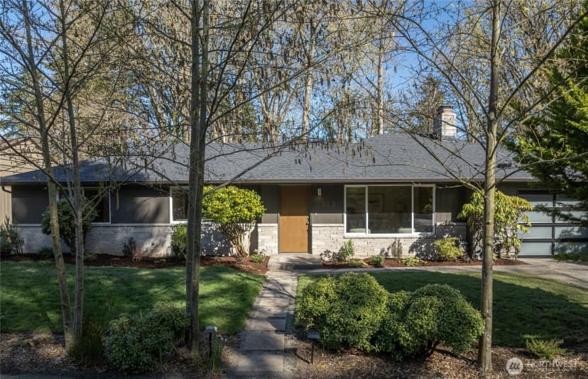 Property photo for 12018 12th Avenue Nw, Seattle photo 32