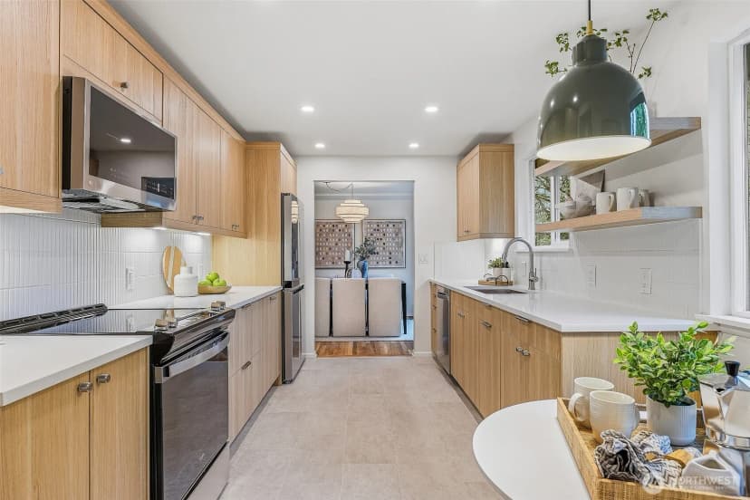Property photo for 12018 12th Avenue Nw, Seattle photo 12