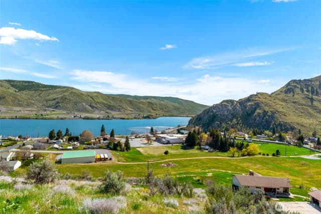 Property photo for 1024 Columbia Point, Entiat photo 5