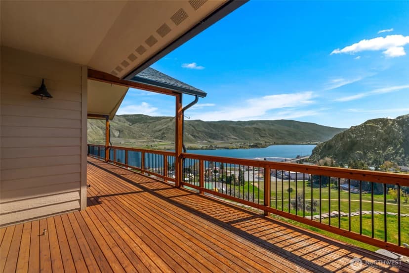 Property photo for 1024 Columbia Point, Entiat photo 6
