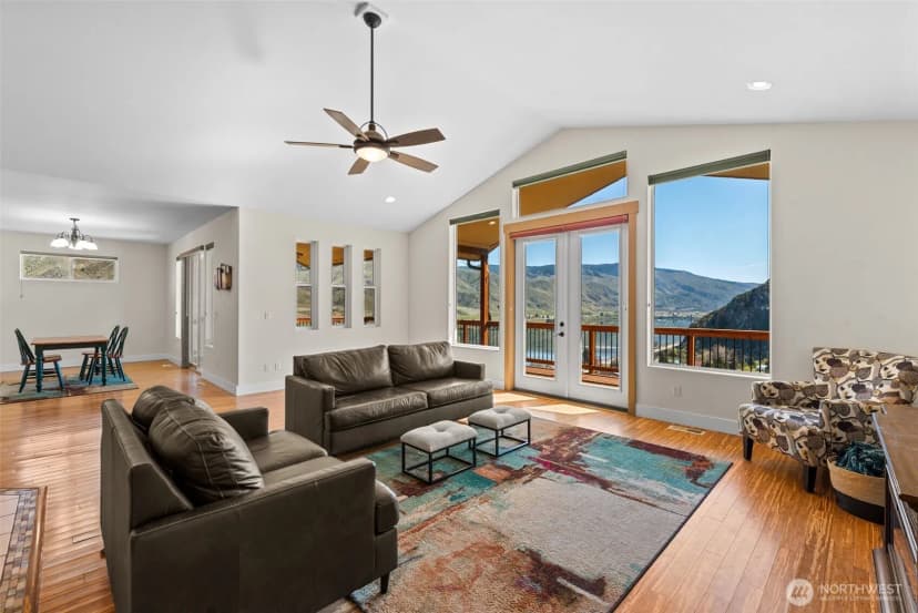 Property photo for 1024 Columbia Point, Entiat photo 16