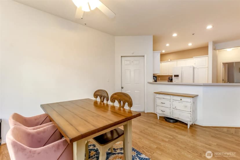 Property photo for 2166 Palisade Boulevard #a-4, Dupont photo 8