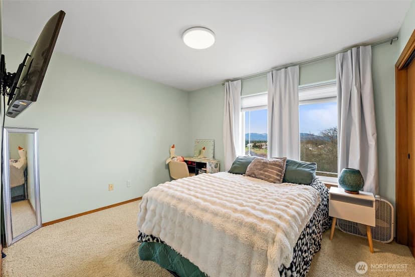 Property photo for 12137 Dream Street Sw, Olympia photo 21