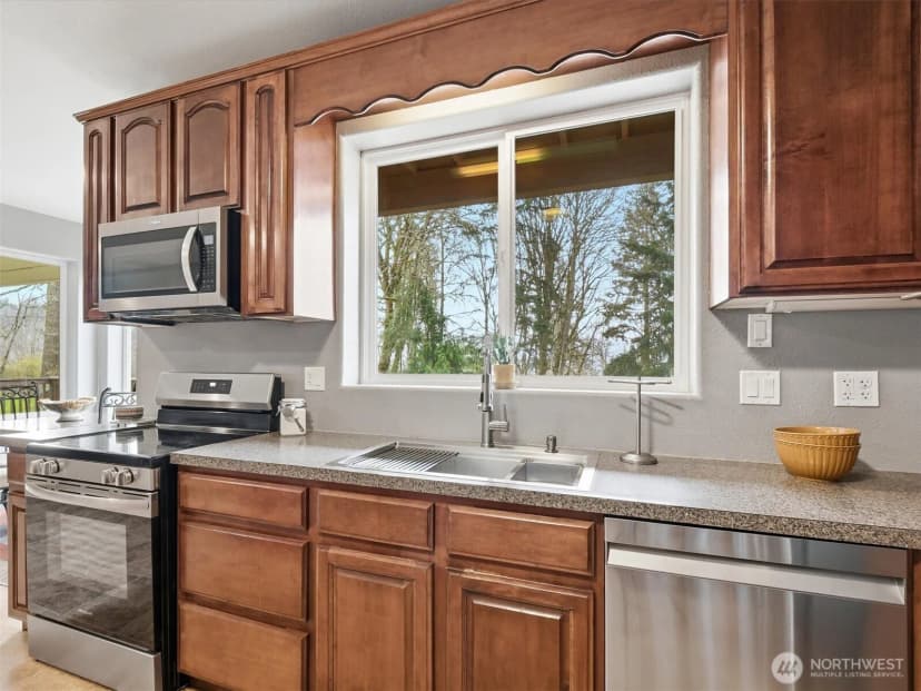 Property photo for 195 Rockwood Road, Kalama photo 11